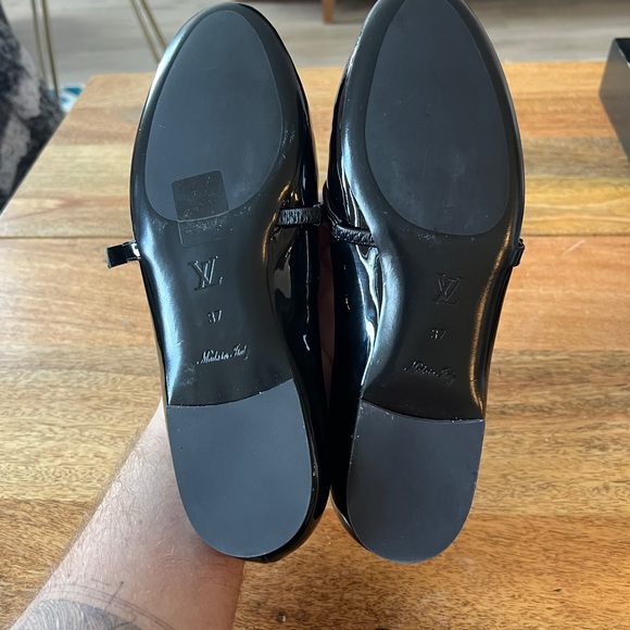 Louis Vuitton Uniforme Women’s Flat Loafer - Picture 3 of 5